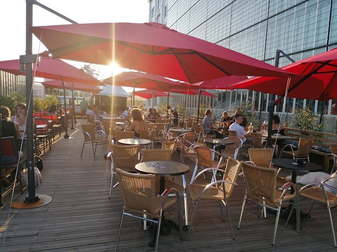 Terrasse péniche